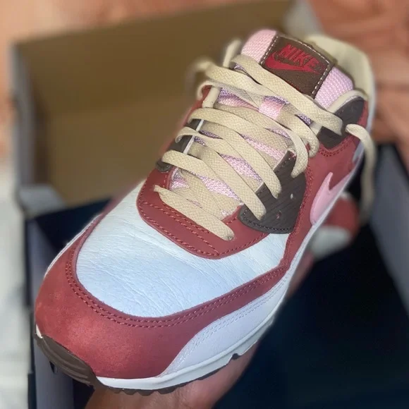 Nike Air Max 90 “Bacon” - Picture 4 of 11